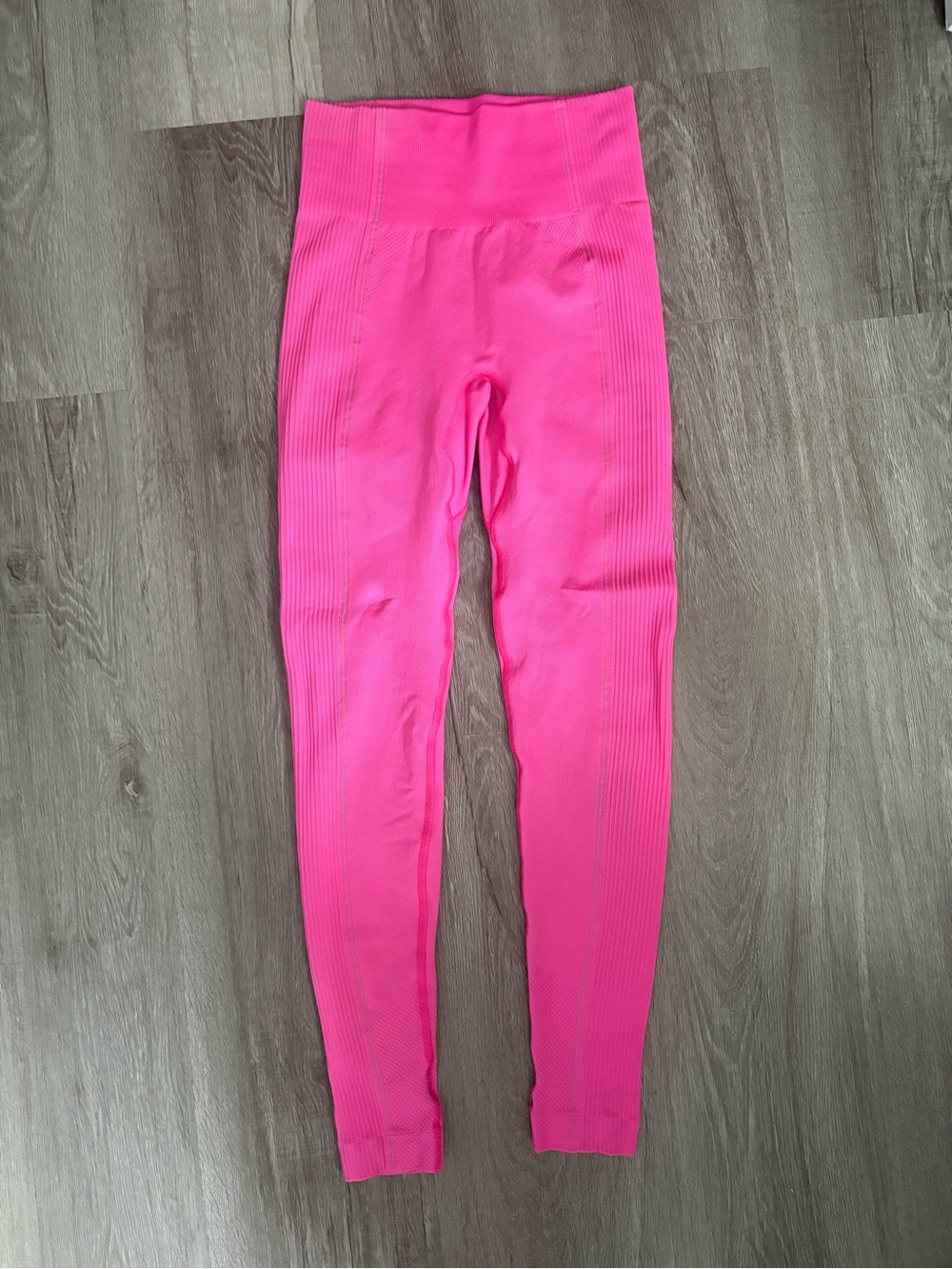 Gym Shark Pink Leggings